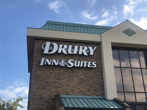 Drury Inn – Traveling with Justin