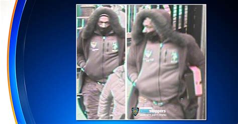 Nypd Investigating Unprovoked Slashing On Subway In Brooklyn Cbs New York