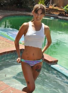 Dakota Vixin Lets Try Anal BabeSource