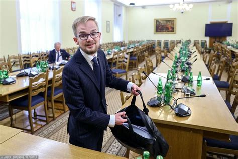 Piotr Patkowski Prezesem Ministerstwo Finans W Potwierdza Money Pl