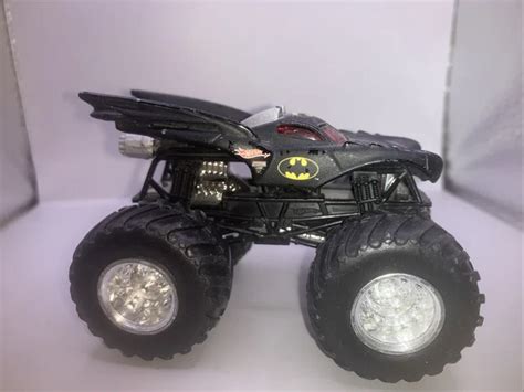 Camion Hot Wheels Monster Jam Batman Batmobile Moul Sous Pression L Che Eur