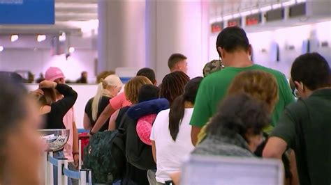 El Aeropuerto De Miami Se Prepara Para El Fin De Semana De Memorial Day