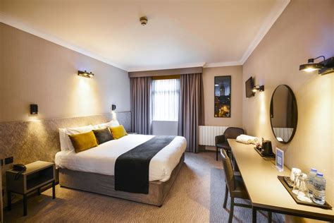 Royal Toby Hotel In Rochdale Welcomes Last Minute Parklife Bookings