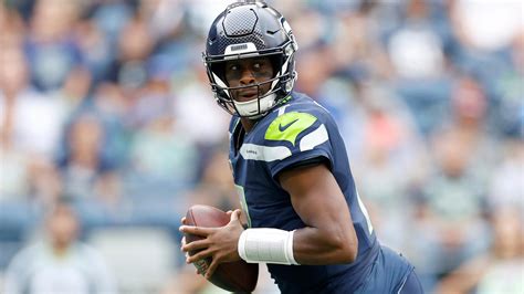 Seattle Seahawks receive Geno Smith injury update after QB undergoes scan