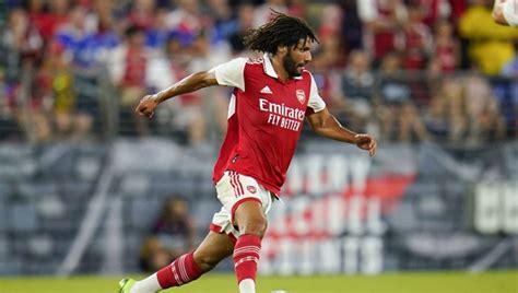 Arsenal Elnenynin Sözleşmesini Uzattı Futbol Haberleri