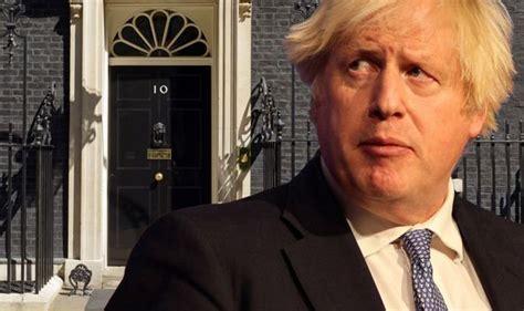 Johnson Faces Vote Of No Confidence Senior Tories Wage War On Pm