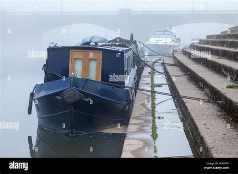 Other Boats Hi Res Stock Photography And Images Alamy