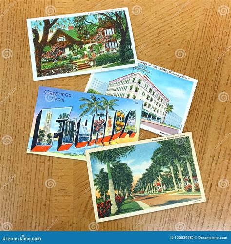 Four Vintage Florida Postcards Editorial Image Image Of Wooden Cards