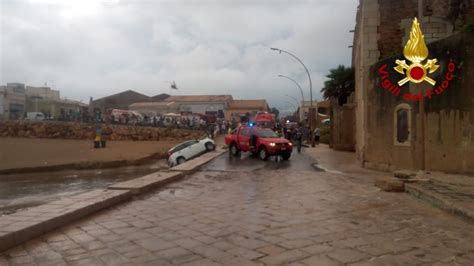 Tromba Marina A Noto Violento Temporale Ad Avola Il Maltempo Flagella