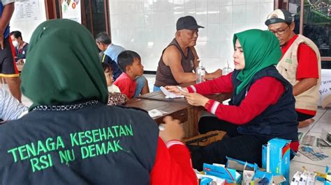 Relawan NU Peduli Demak Berikan Pengobatan Dan Terapi Gratis Untuk