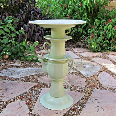 24 Best DIY Bird Bath Ideas and Designs for 2023