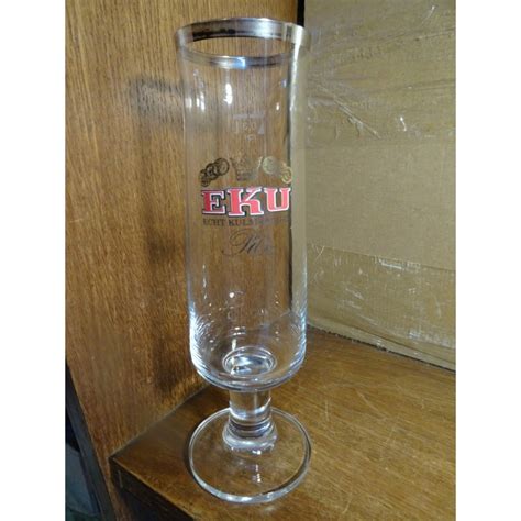 1 VERRE EKU PILS 30CL HT 21 50CM Tigrebock