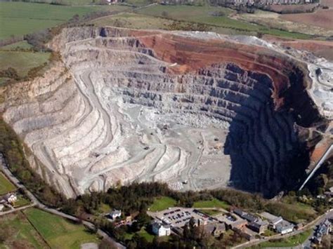 10 Quarry Facts - Omnia Machinery