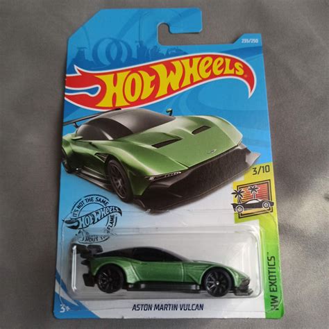 Jual Hotwheels Murah ASTON MARTIN VULCAN Hijau Hot Wheels Mattel Shopee Indonesia