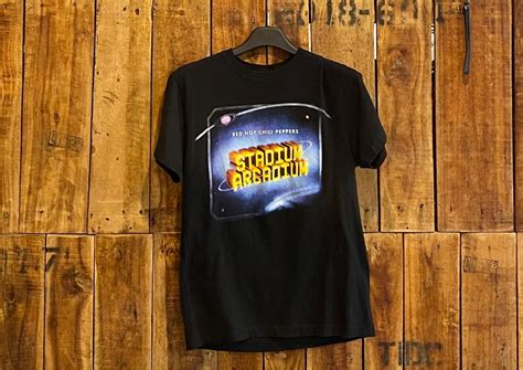 VINTAGE RED HOT CHILI PEPPERS STADIUM ARCADIUM Men S Fashion Tops Sets Tshirts Polo