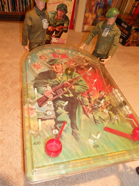 Gi Joe Action Soldier Green Berets Playing With Special Forces Pinball