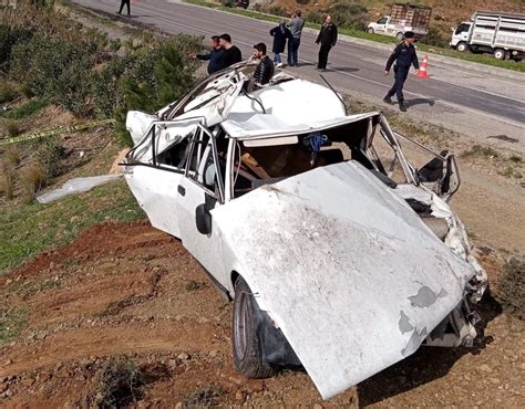 Silifke De Otomobil Arampole Devrildi Ki I Hayat N Kaybetti Haberler