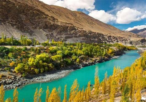 6 Places To Visit In Ladakh In Summer To Indulge In Festivities And