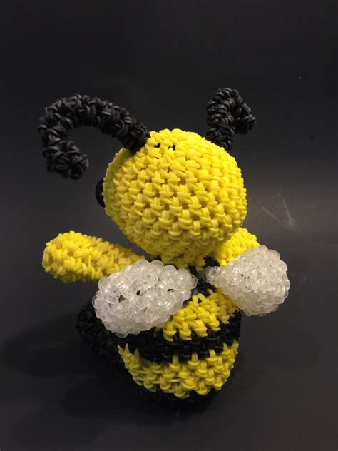 Bee Rubber Band Figure Rainbow Loom Loomigurumi By Bblncreations