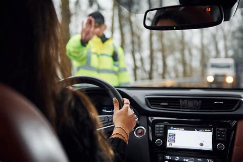 Jak skutecznie przygotować się do egzaminu na prawo jazdy w 2024 roku