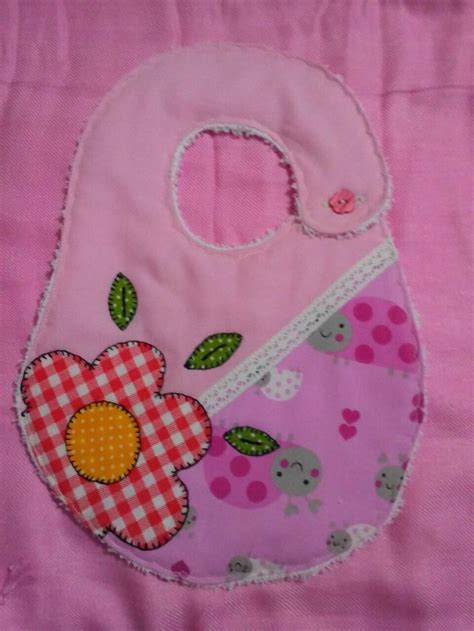 10 Moldes De Baberos Para Imprimir Baby Bibs Patterns Baby Applique