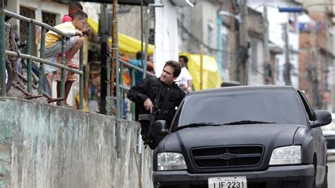 Fotos Megaoperação ocupa favelas de Manguinhos e Jacarezinho no Rio