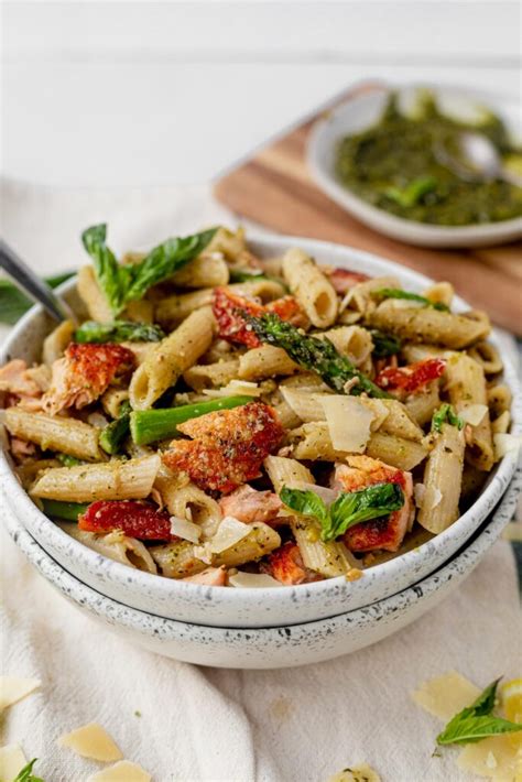 Salmon Pesto Pasta Recipe 25 Minutes