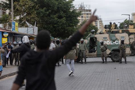 Clashes In Mozambique As Opposition Protests Election ‘fraud