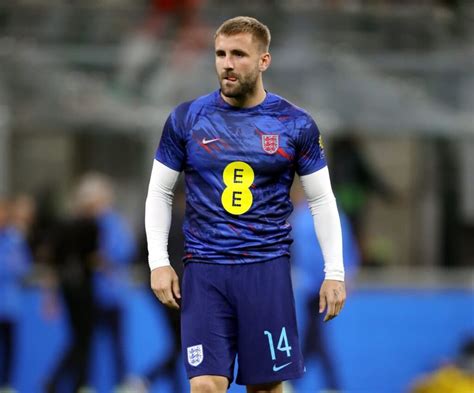 England players 'love' Southgate, says fit-again Shaw