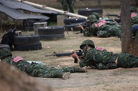 陸軍首梯一年期義務役鑑測 實彈射擊不合格領不到萬元加給 上報 焦點