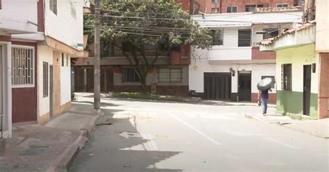 Colombian Cops Hunt Brit As Half Naked Woman Found Dead And Tortured