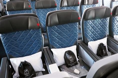 Where To Sit On Deltas Airbus A350 Premium Select The Points Guy