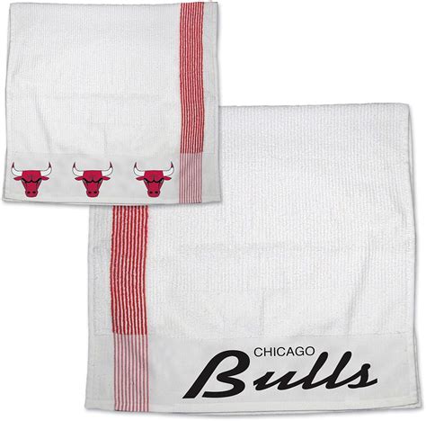 Wincraft Nba Chicago Bulls 22 X 44 Super Gym Bench Towel