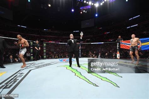 Ufc Bruce Buffer Photos And Premium High Res Pictures Getty Images