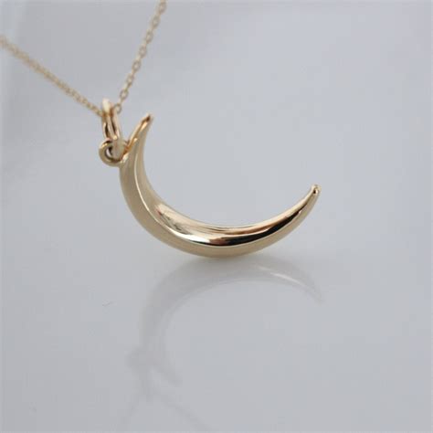 14k18k Solid Gold Crescent Moon Pendant Necklace Moon Etsy