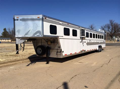 Turnbow Custom Horse Trailers Slant Load Oklahoma