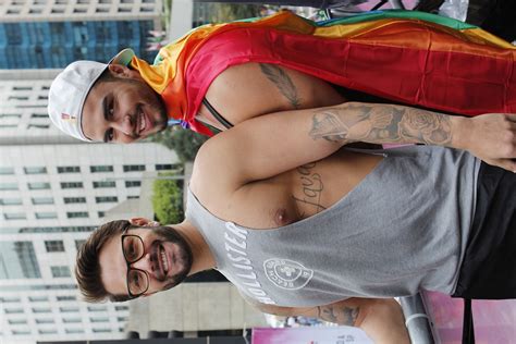 Galeria os gatos que passaram pela Parada LGBT de SP Guia Gay São Paulo