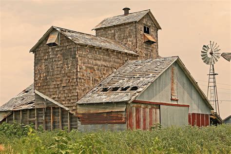 Farmhouse Windmill Barn Inspirational Farmhouse Windmill Barn Old Barn Kim Williams Via Joan