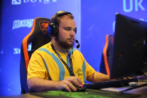 File Noone WESG 2018 Ukraine Finals Liquipedia Dota 2 Wiki