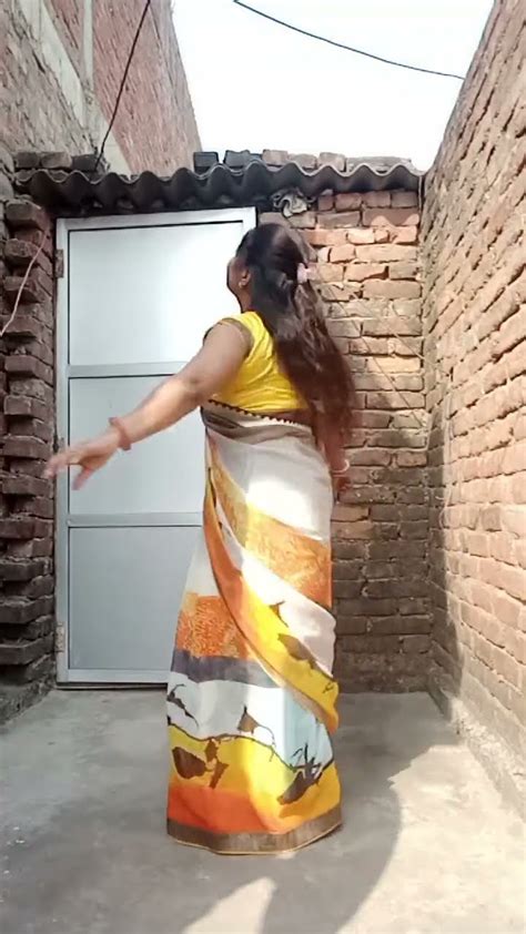 Bhojpuri Song Dance Subscribe Please