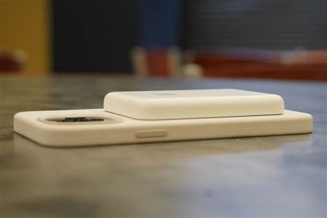 How to Update Your MagSafe Battery Pack Firmware for Faster Charging ...