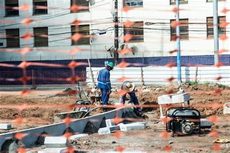 Salvador Bah A Brasil Junio Trabajadores De Construcci N Y