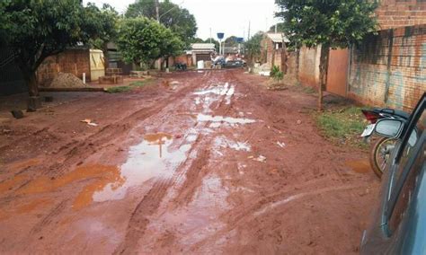 Esperando Asfalto Há 20 Anos Moradores Do Jardim Pantanal Organizam