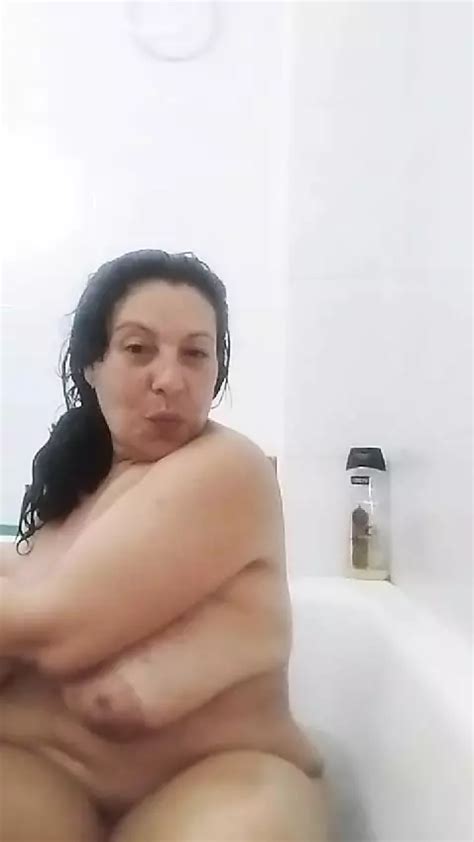 Anais BBW In Bath In Korean MILF Porn XHamster