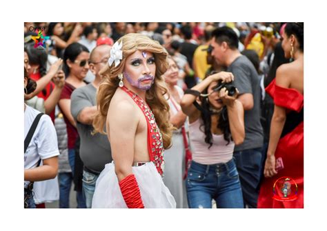 Orgullo Guayaquil Orgullo Gay LGBT Performance Drag Orgullo Guayaquil El Pride
