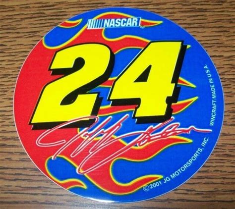 JEFF GORDON 24 DUPONT 2001 WINCRAFT 3 INCH ROUND DECAL STICKER BRAND