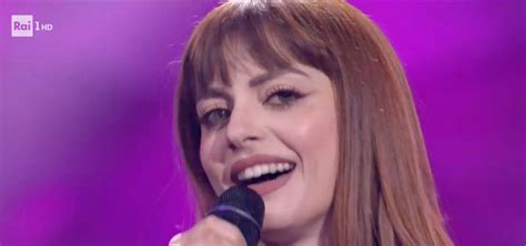 Annalisa Incinta Ecco Perch Non Ho Fatto Le Scale A Sanremo