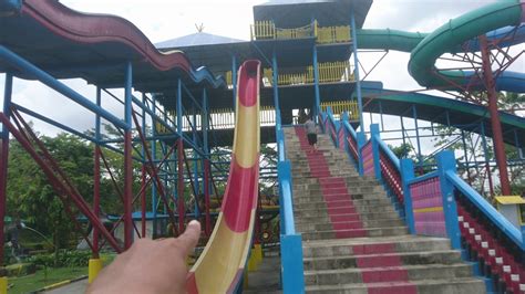 Asiknya Main Air Di Labersa Waterpark Pekanbaru Mirwan Choky