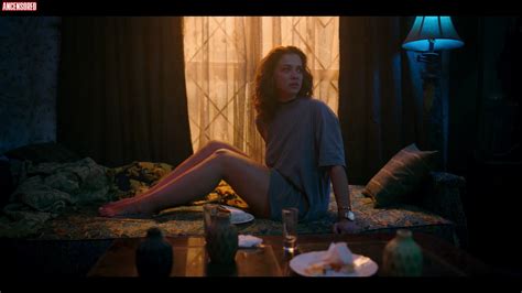 Carolina Miranda Nude Pics Page 1