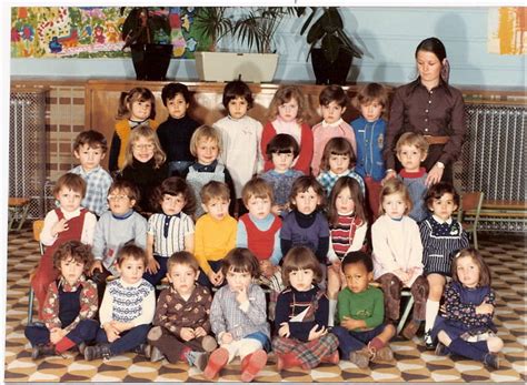 Photo de classe école maternelle 1974 de 1974 ECOLE MATERNELLE